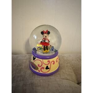 Disney Parks Minnie Mouse Snowglobe- Retired and Rare